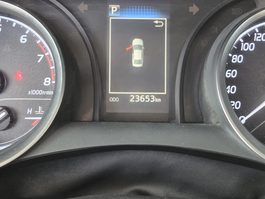 تويوتا كامري LE STD 2020 