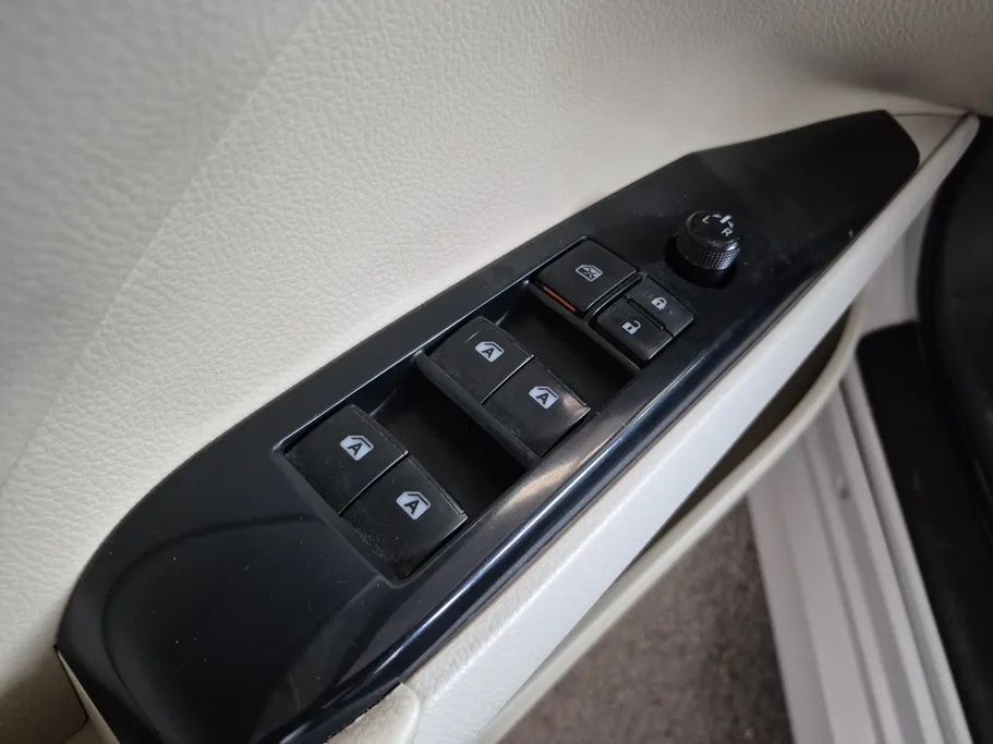 2020 Toyota Camry  S 