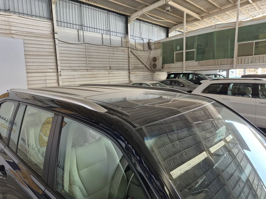 2024 Toyota Land Cruiser GXR4 