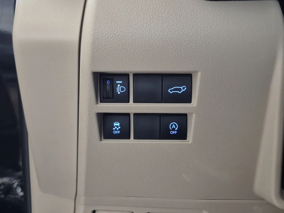 2024 Toyota Land Cruiser GXR4 