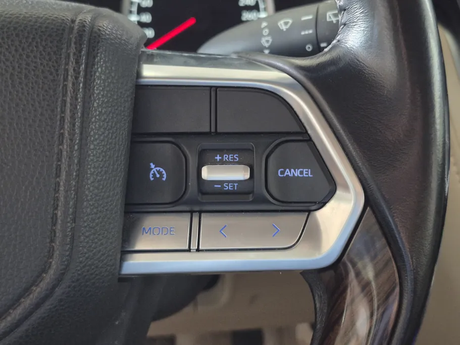 2024 Toyota Land Cruiser GXR4 