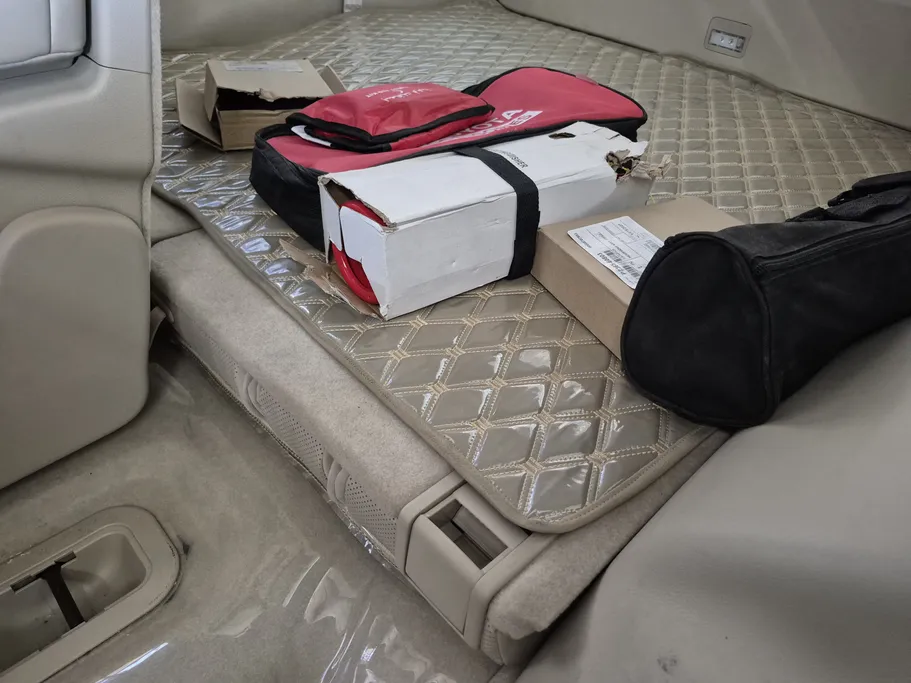 2024 Toyota Land Cruiser GXR4 