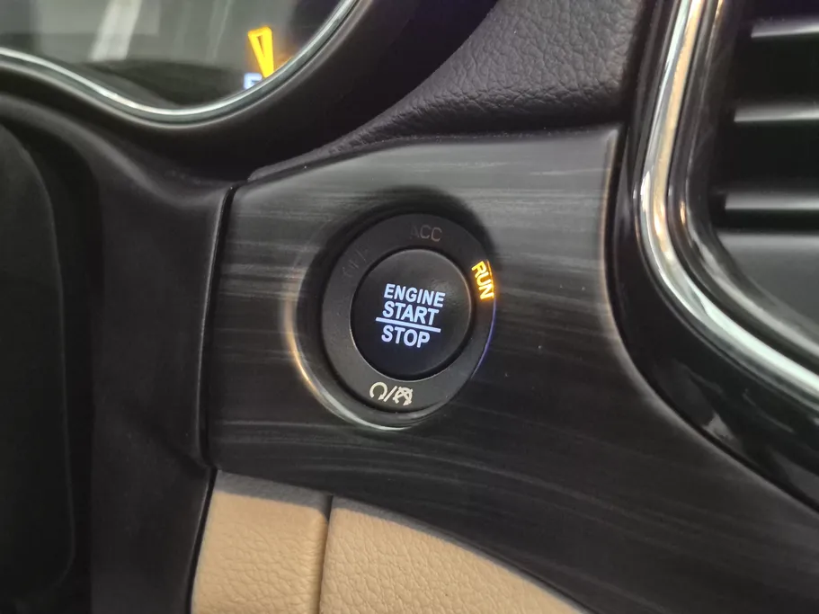 جيب جراند شيروكي لاريدو 2021 