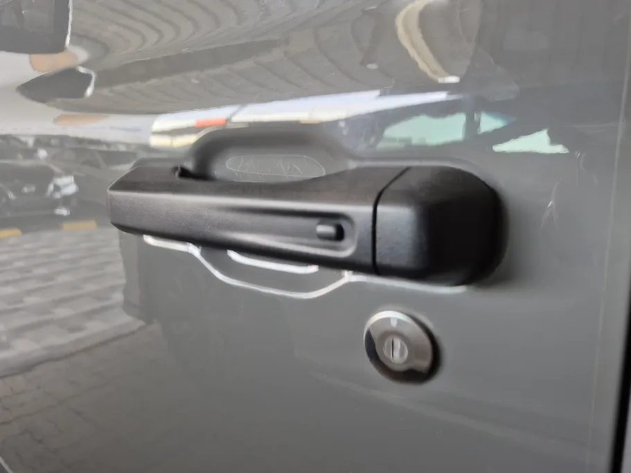 جيب رانجلر صحارى 2022 