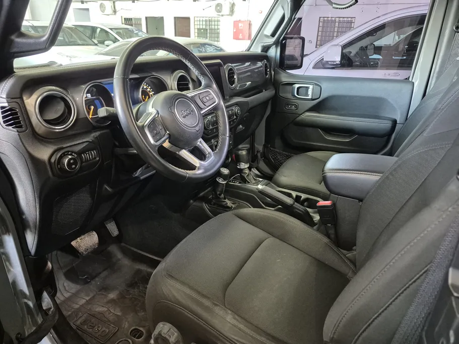 جيب رانجلر صحارى 2022 