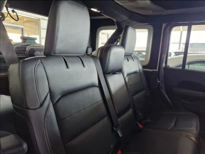 جيب رانجلر صحارى 2022 