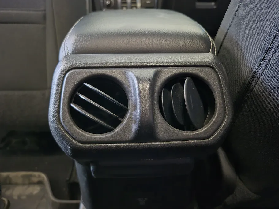 جيب رانجلر صحارى 2022 