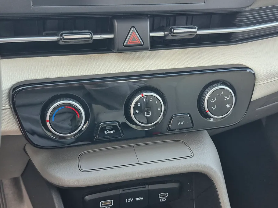 2024 Hyundai Accent Fleet 