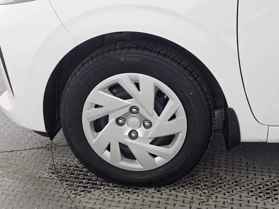 2024 Hyundai Grand i10 Fleet 