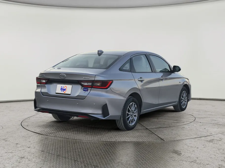 تويوتا يارس Y 2024 