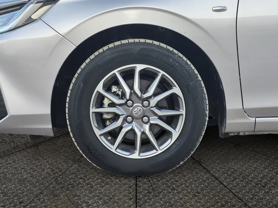 تويوتا يارس Y 2024 