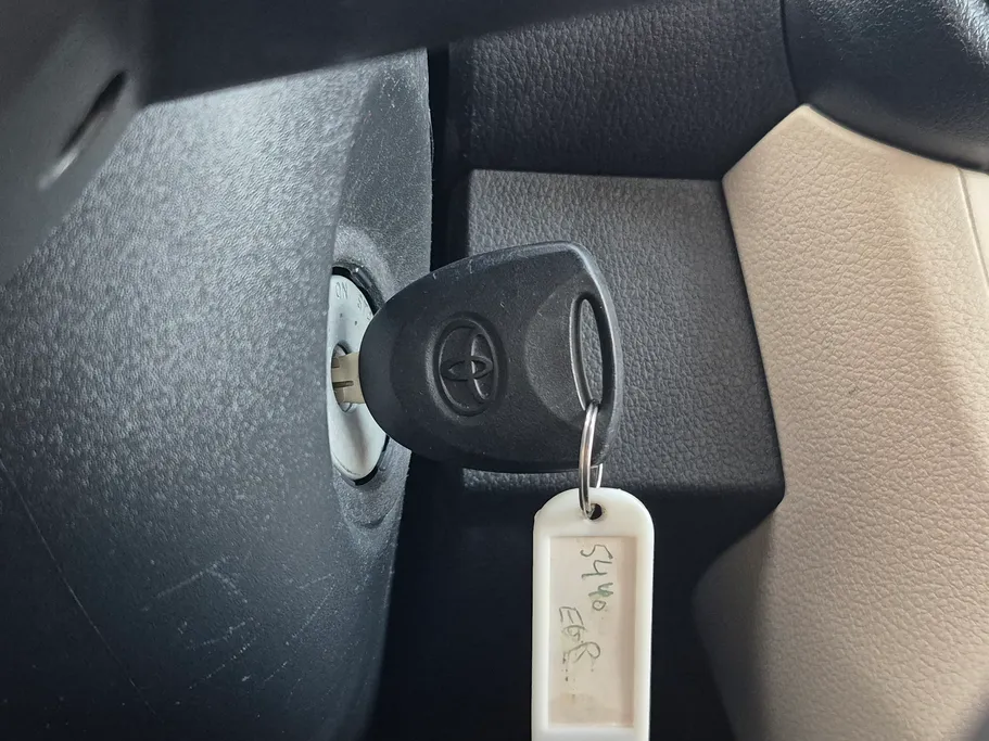 تويوتا يارس Y 2024 