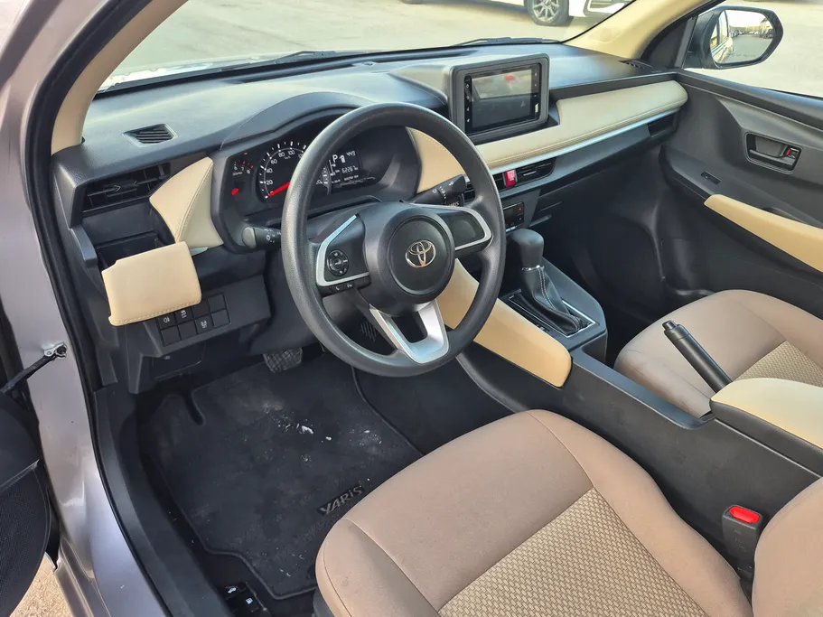 تويوتا يارس Y 2024 