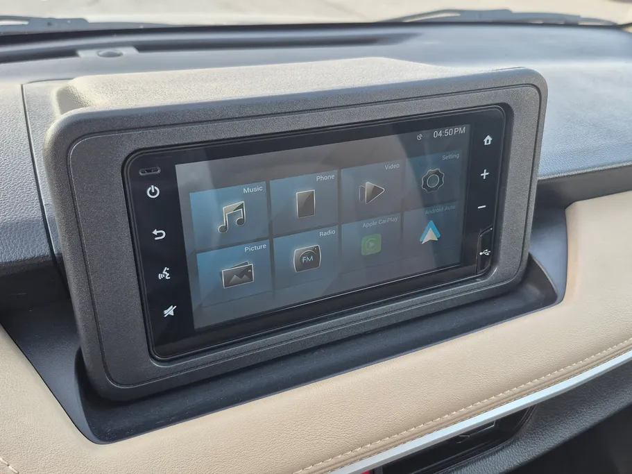 تويوتا يارس Y 2024 