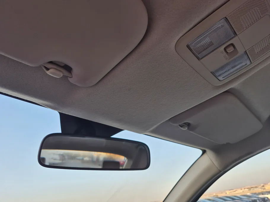 تويوتا يارس Y 2024 