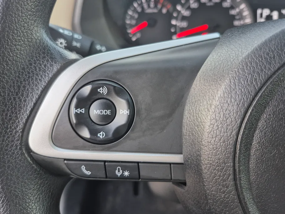 تويوتا يارس Y 2024 