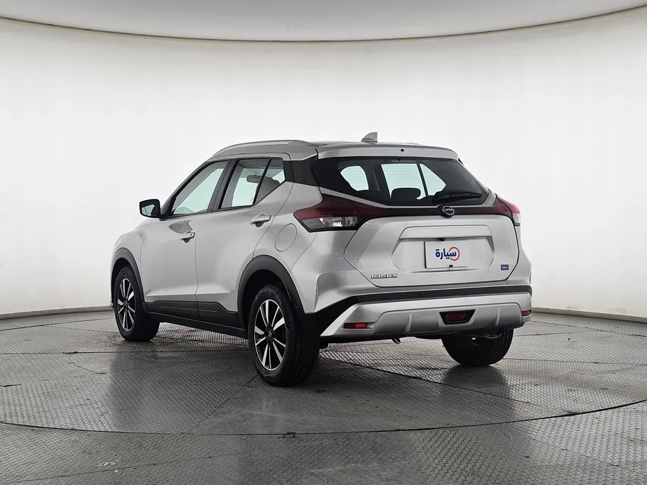 2024 Nissan Kicks S 