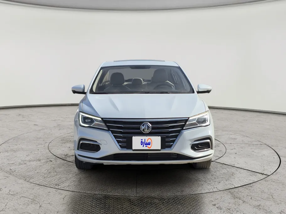 ام جي 5 LUX 2023 