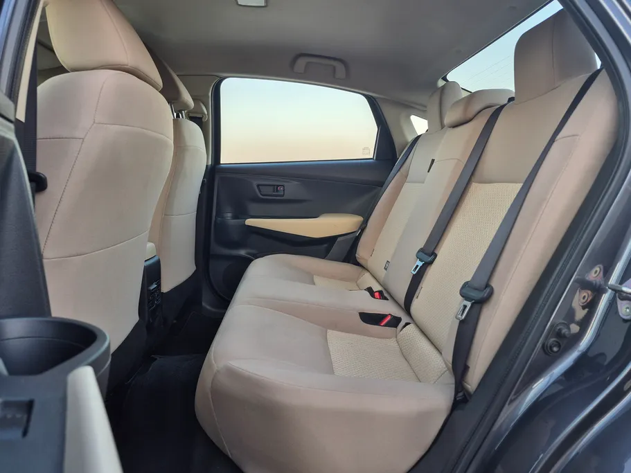 2024 Toyota Yaris  Y 