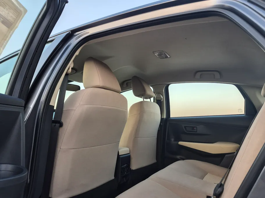 2024 Toyota Yaris  Y 