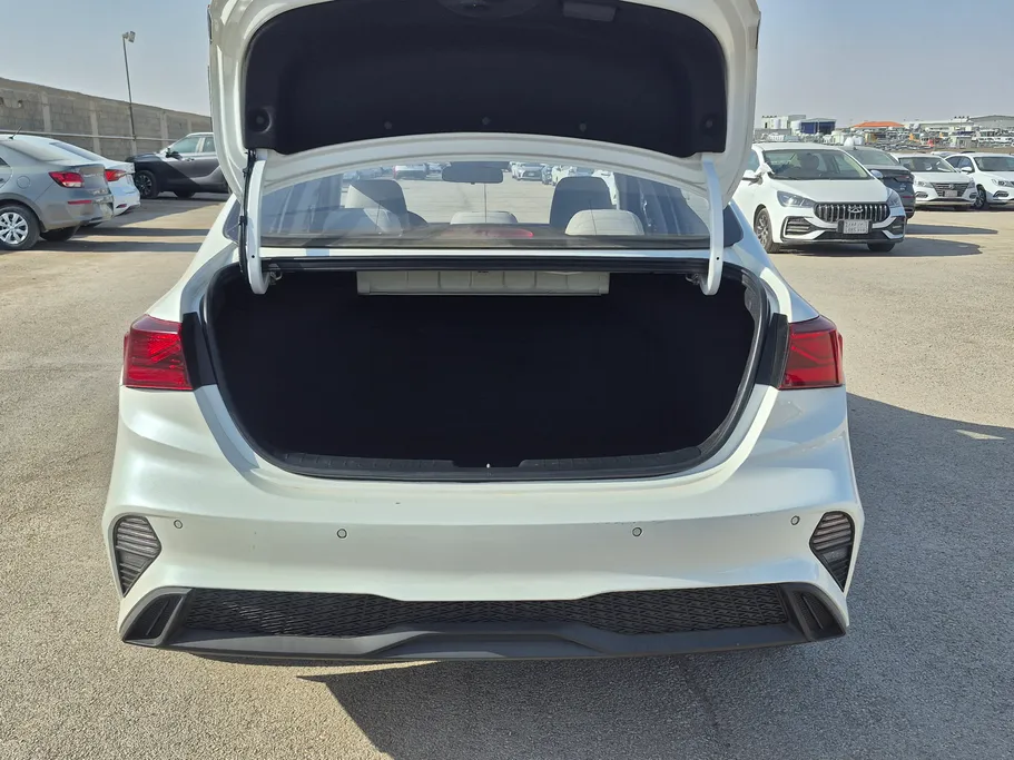 كيا سيراتو GL 2023 