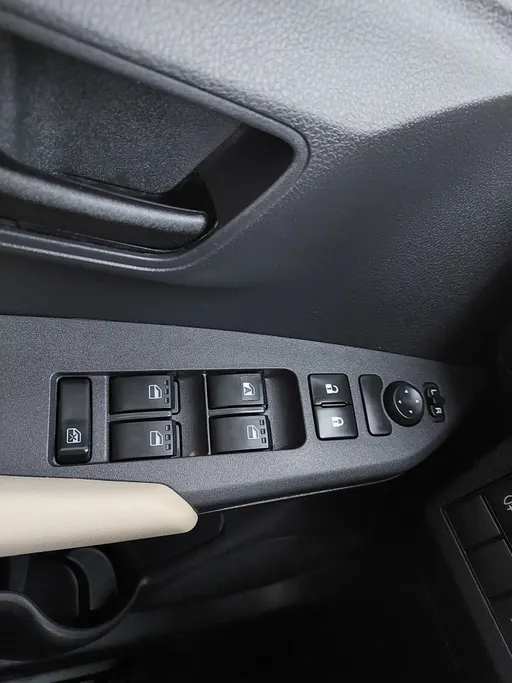 تويوتا يارس Y Plus 2024 