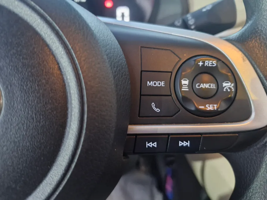 تويوتا يارس Y Plus 2024 