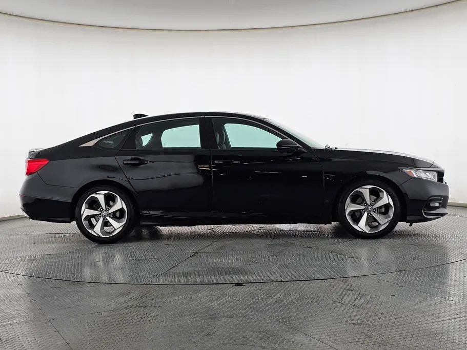 هوندا اكورد LX Sport 2018 