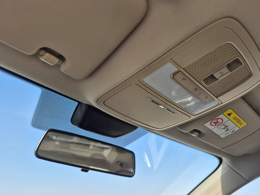 2023 ام جي 5 LUX 