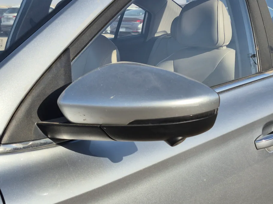 2023 ام جي 5 LUX 