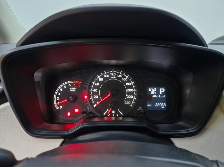 تويوتا كورولا XLI 2025 