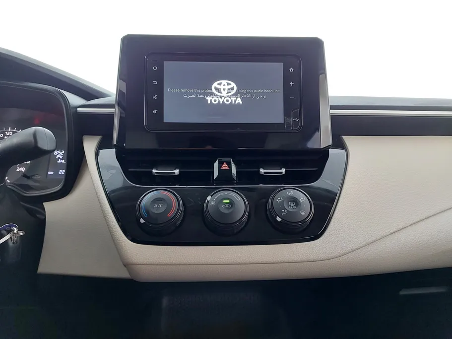 تويوتا كورولا XLI 2025 