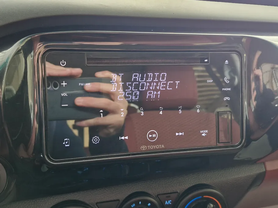 2023 Toyota Hilux DLX 