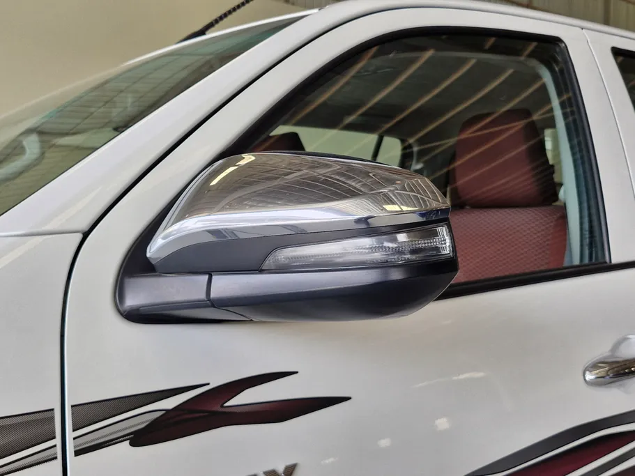 2023 Toyota Hilux DLX 