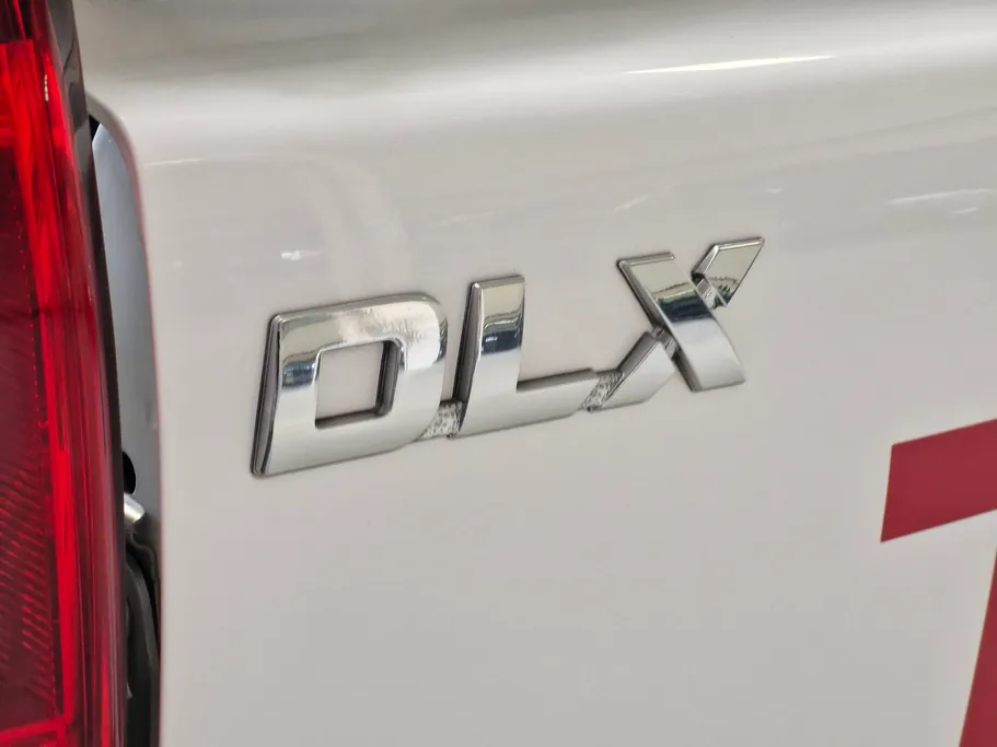 2023 Toyota Hilux DLX 