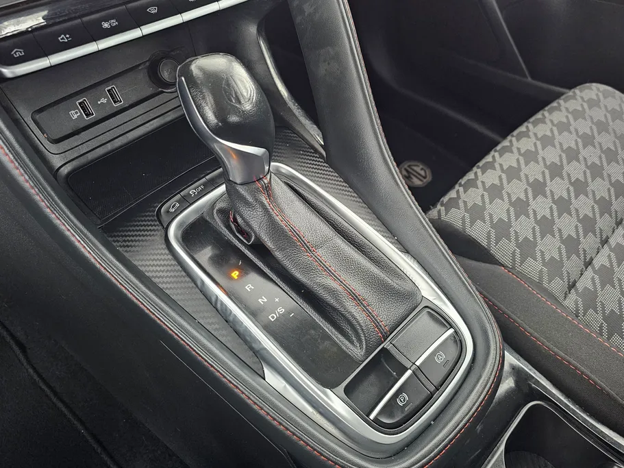 ام جي ZS STD 2023 