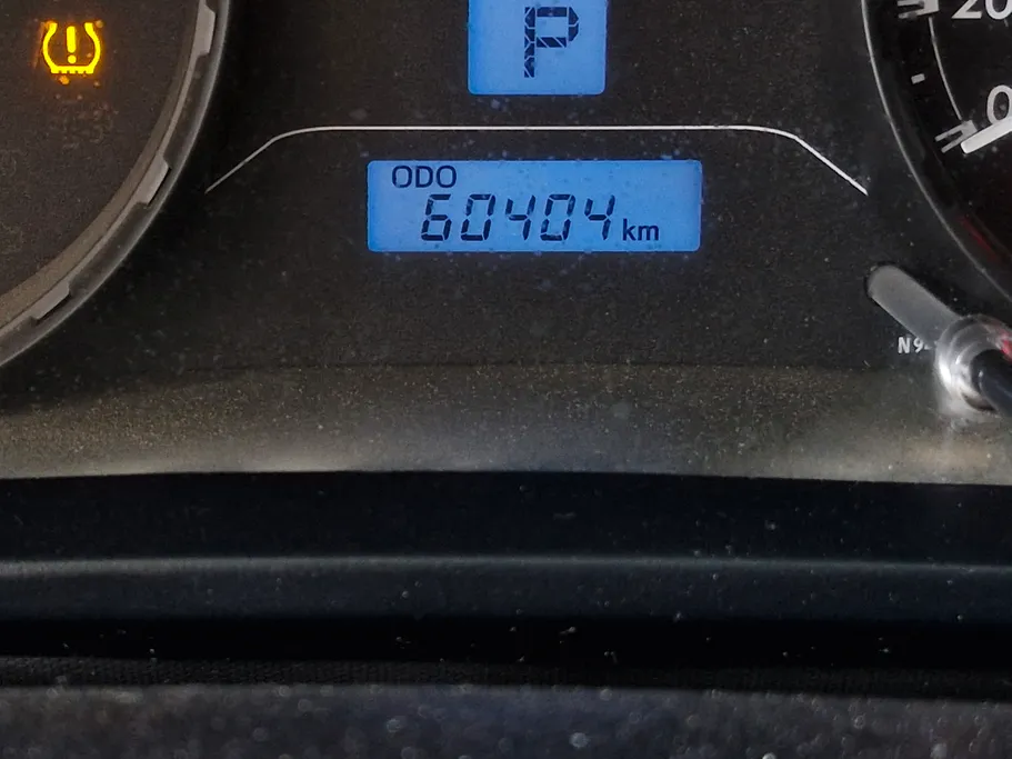 2023 Toyota Hilux DLX 