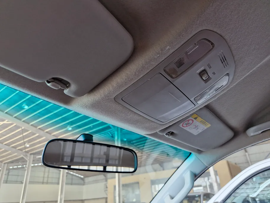 2023 Toyota Hilux DLX 