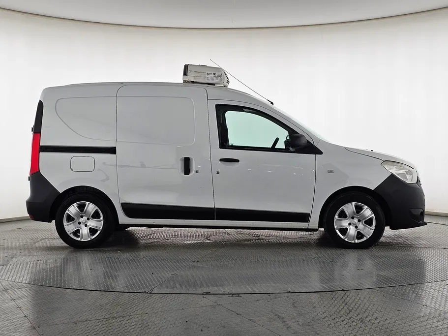 رينو دوكر Van بضاعة 2021 