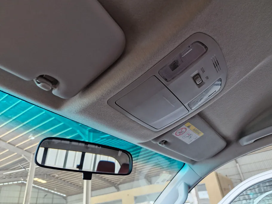 2023 Toyota Hilux DLX 