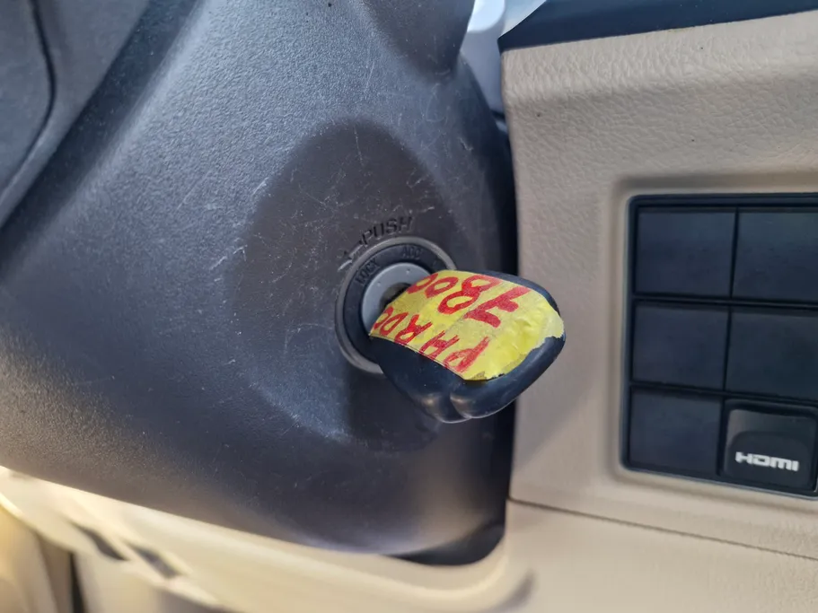 تويوتا برادو TX 2019 