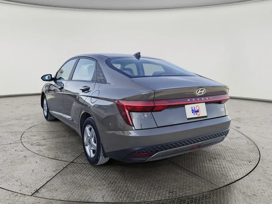 2024 Hyundai Accent Fleet 