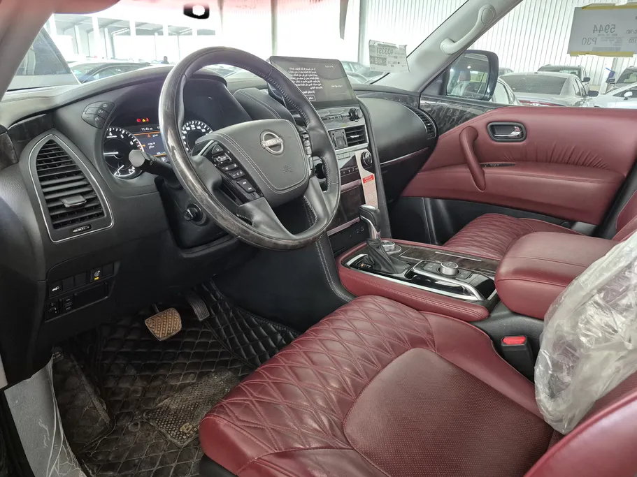 2023 Nissan Patrol Platinum 