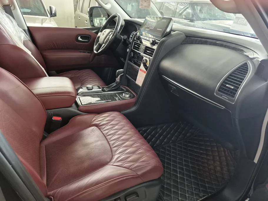 2023 Nissan Patrol Platinum 