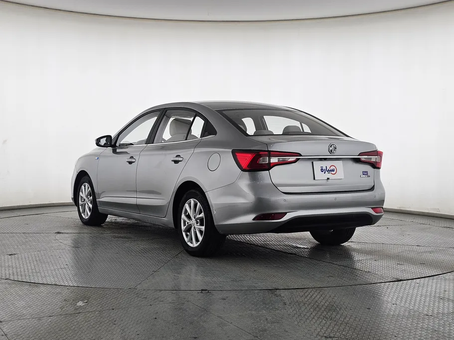 ام جي 5 COM 2022 