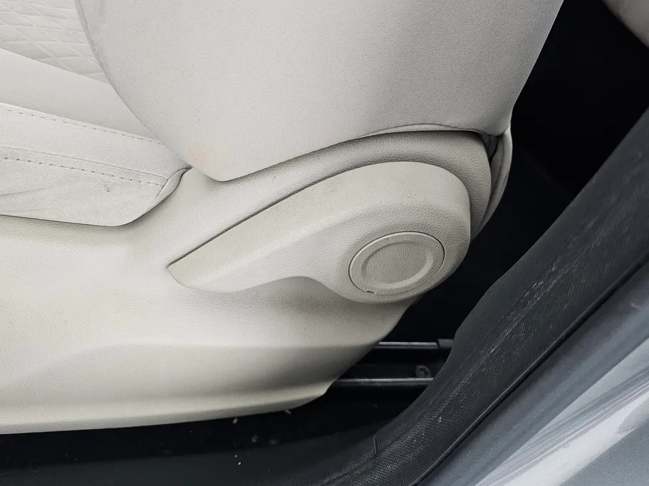 ام جي 5 COM 2022 