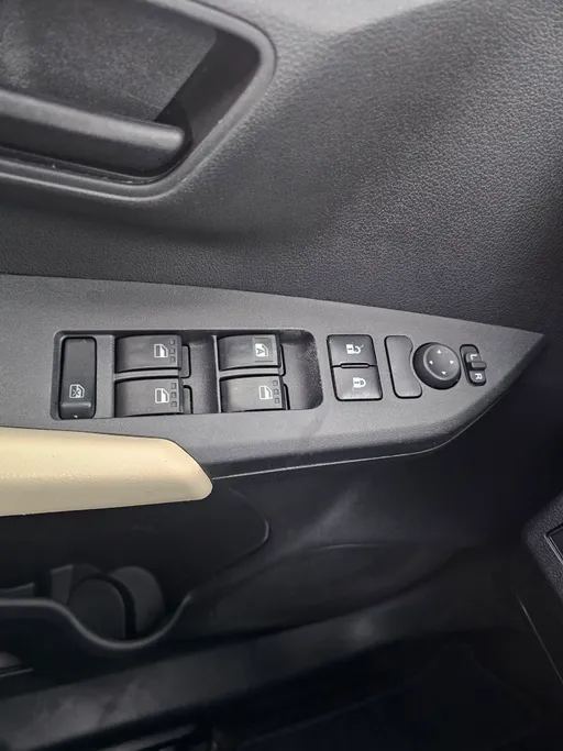 2023 تويوتا Yaris  Y 