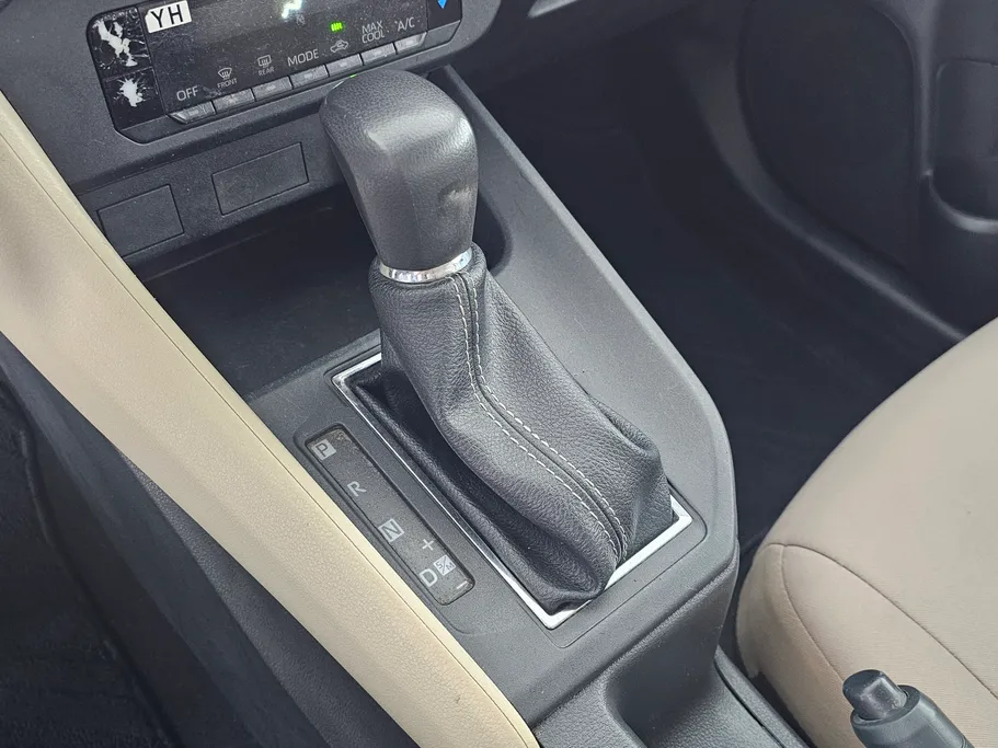 2023 تويوتا Yaris  Y 