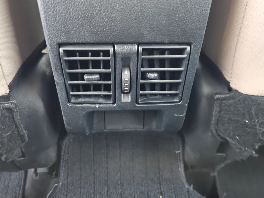 2023 تويوتا Yaris  Y 