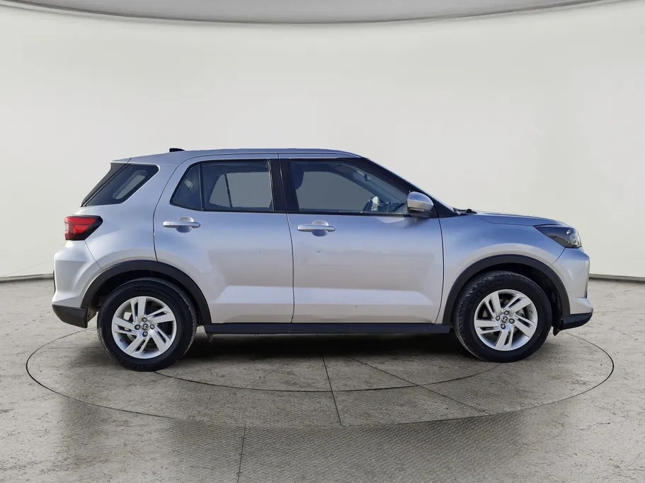 2022 Toyota Raize XLE 